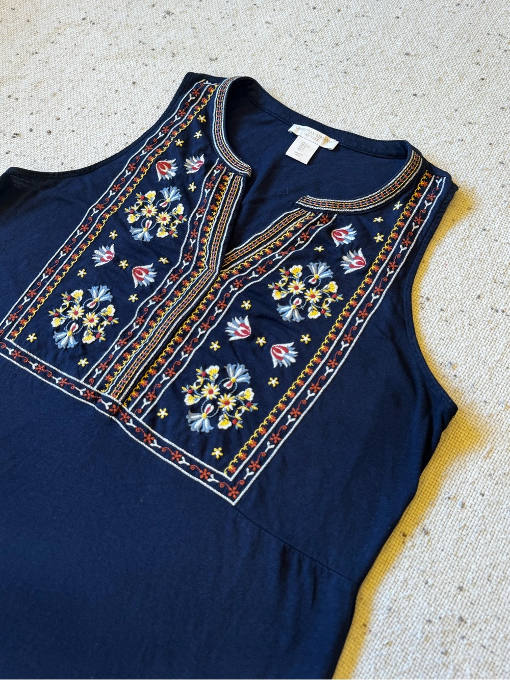 Christian Siriano New York Navy Floral Embroidered Sleeveless Tunic Top Boho